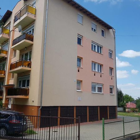 Bazsi Apartman Siofok Dış mekan fotoğraf